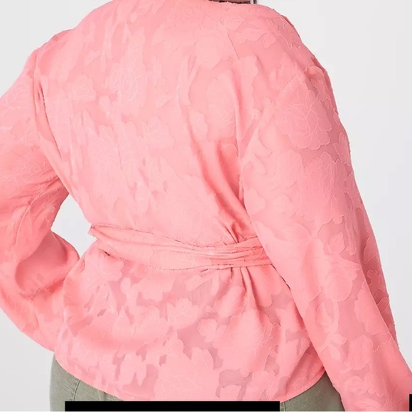 Lane Bryant Size 18 Contemporary Feminine Print Sheer Classic Crop Wrap Top NWT - Picture 7 of 9